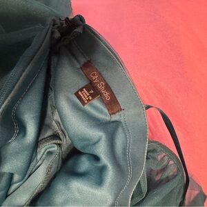 City Studio Prom/formal dress, size 7. Fits like a medium 6-8. Green.